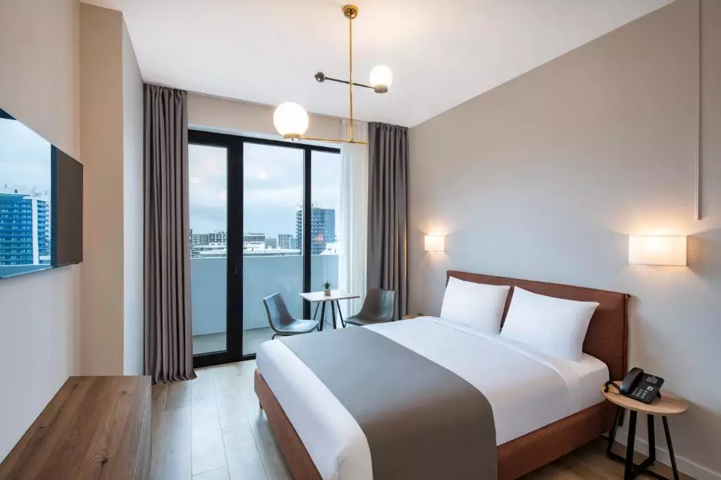 STEPS Batumi Hotel and Suites